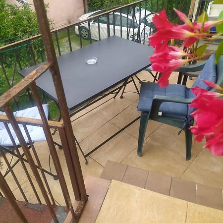Appartamento Sul Lago Maggiore 卡斯特尔图-苏帕提茨诺 外观 照片