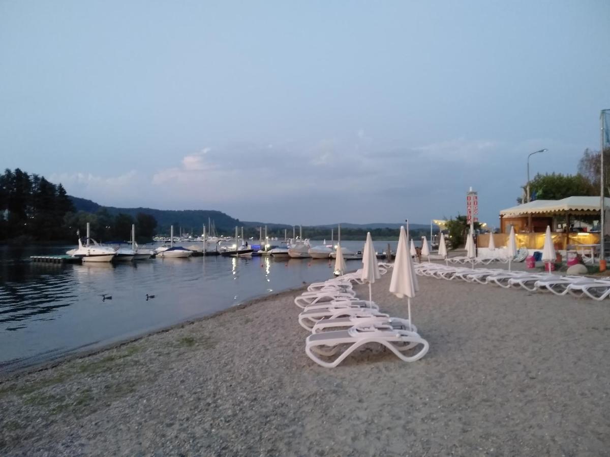 Appartamento Sul Lago Maggiore 卡斯特尔图-苏帕提茨诺 外观 照片